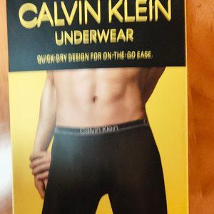 Calvin Klein Quick-Dry Boxer Brief Black XL